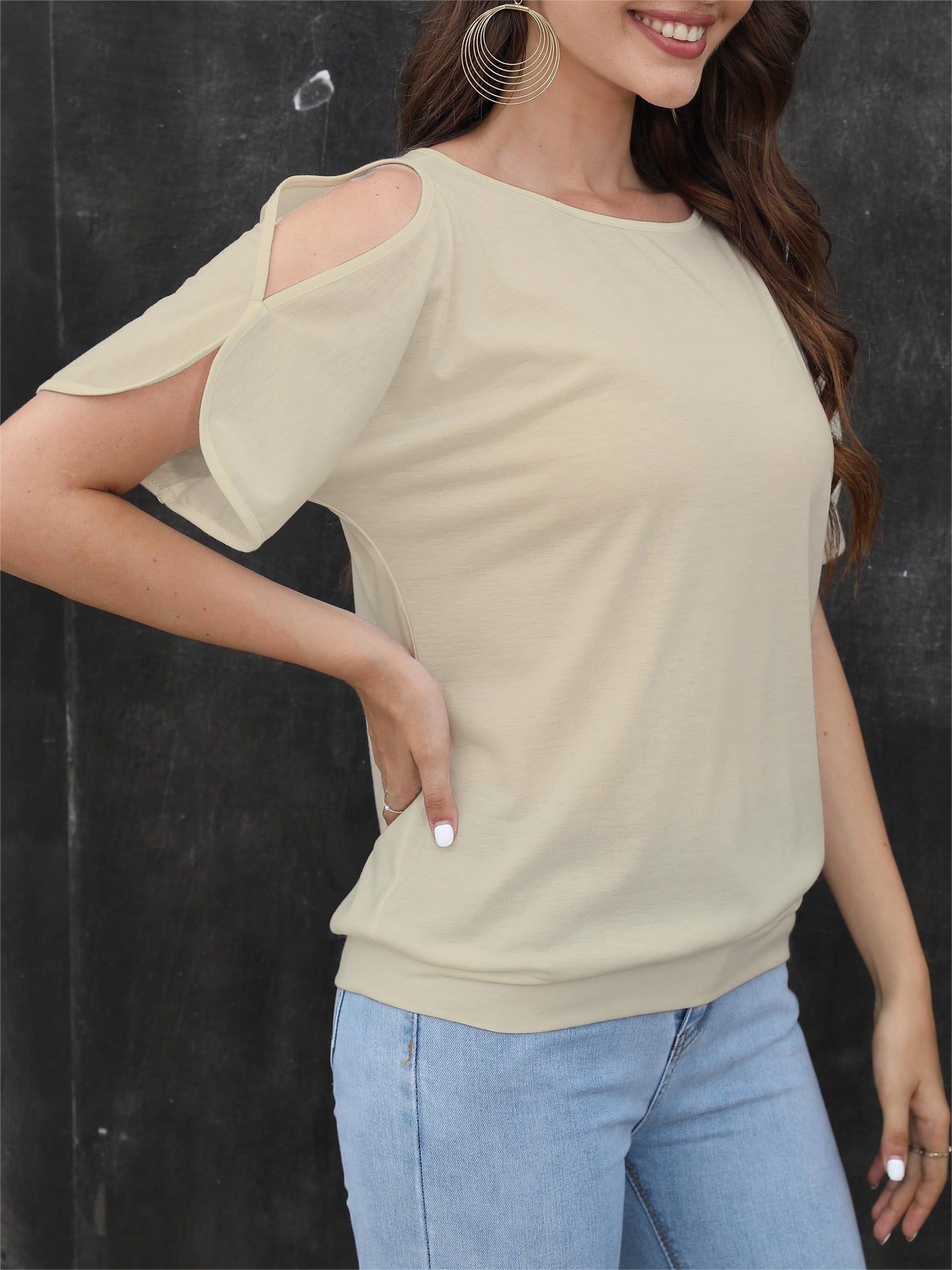 Women's Stylish Off-Shoulder Split Sleeve T-Shirt - Casual Crew Neck, Loose Fit, Solid Color, Polyester Knit Top for Casual Attire, Casual Wear Top | Elegant Style Tee | Soft Fabric Tee, Ladies T Shirts
