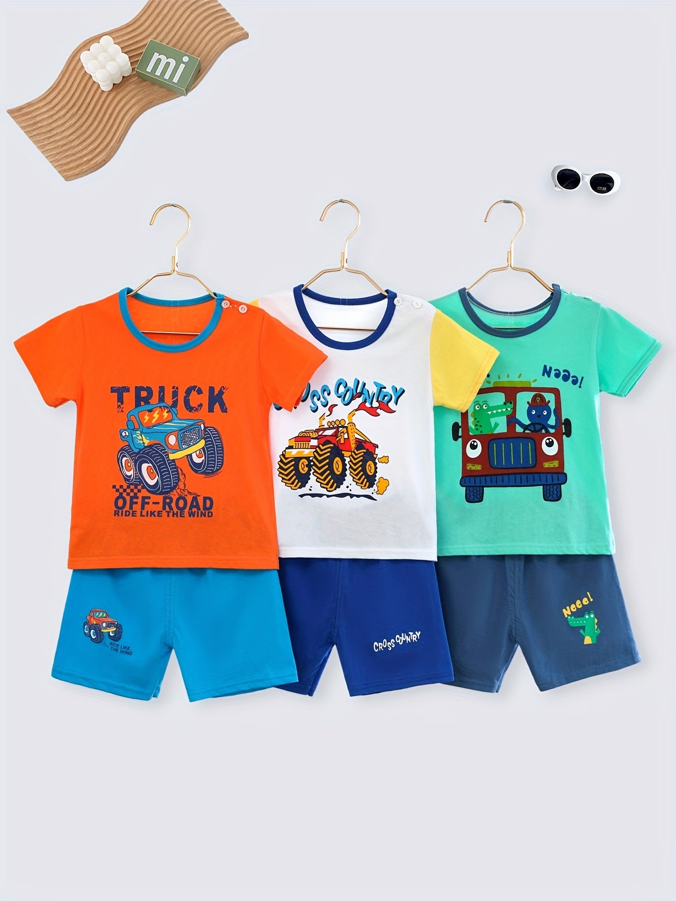 3 Sets Boy's Casual Cartoon Vehicle Print Comfortable Versatile Short Sleeve T-shirt & Shorts Set, Cool, Lightweight And Comfy Summer Daily And Outdoor Clothes!