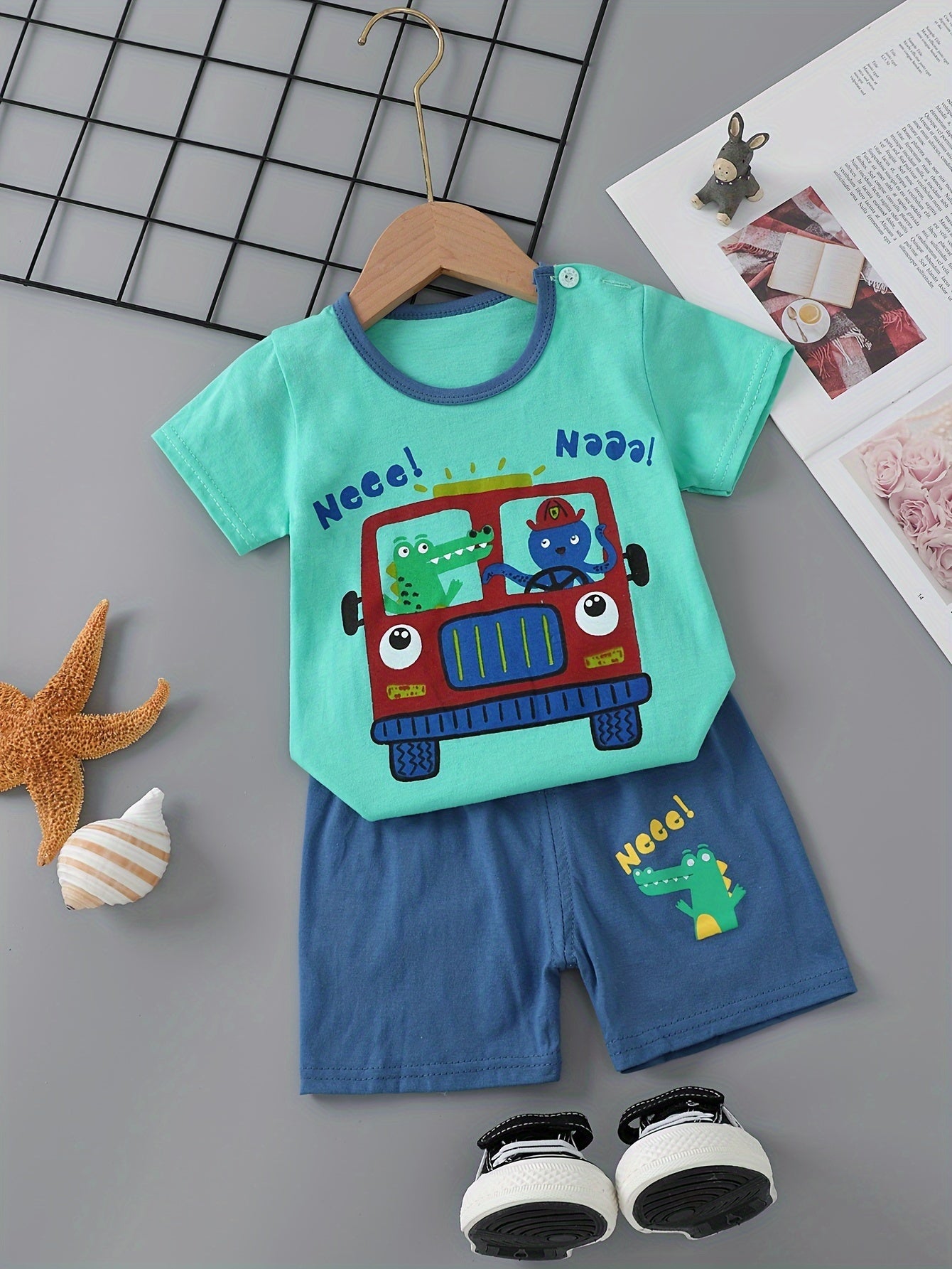 3 Sets Boy's Casual Cartoon Vehicle Print Comfortable Versatile Short Sleeve T-shirt & Shorts Set, Cool, Lightweight And Comfy Summer Daily And Outdoor Clothes!