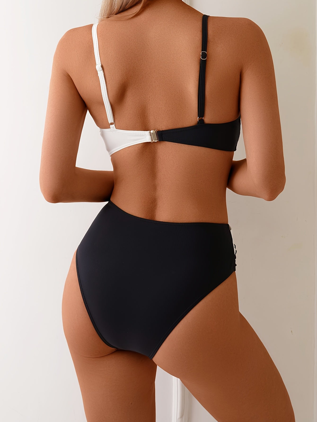 Elegant Black and White Colorblock Women's Bikini Set with Underwire Support, High-Waisted Two-Piece Swimsuit, Machine Washable, Nylon/Elastane Fabric, Beachwear Fashion|Highwaisted Swimsuit|Stretchy Fabric Bikini, High Waist