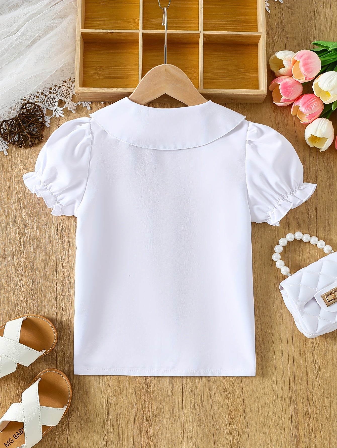 Girls' Summer Casual White Blouse with Doll Collar and Bubble Sleeves - Machine Washable, Perfect for Playtime
