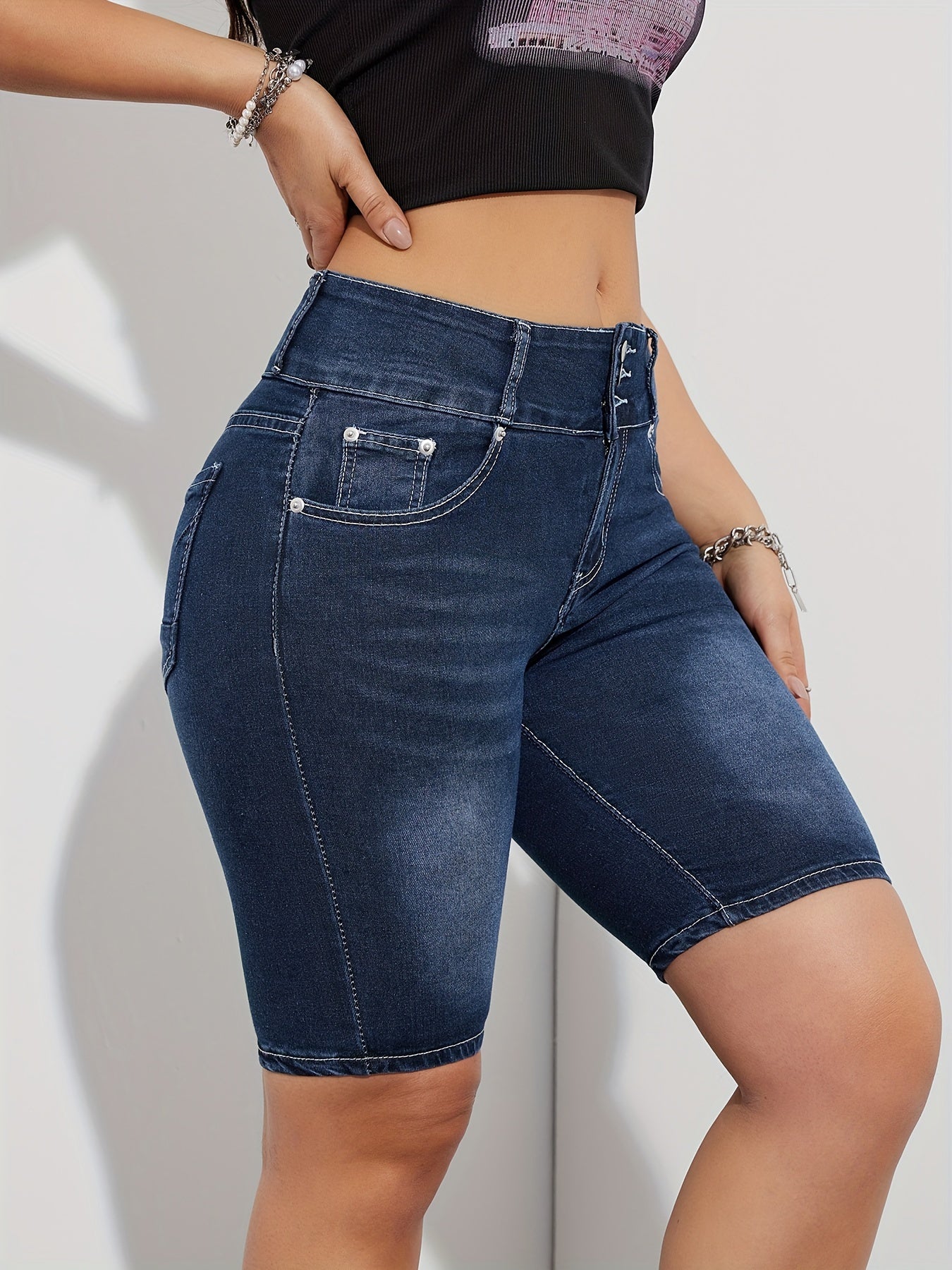 Single-breasted Slash Pocket Bermuda Denim Shorts, Whiskering Washed Blue Casual Stretchy Denim Shorts, Women's Denim Jeans & Clothing