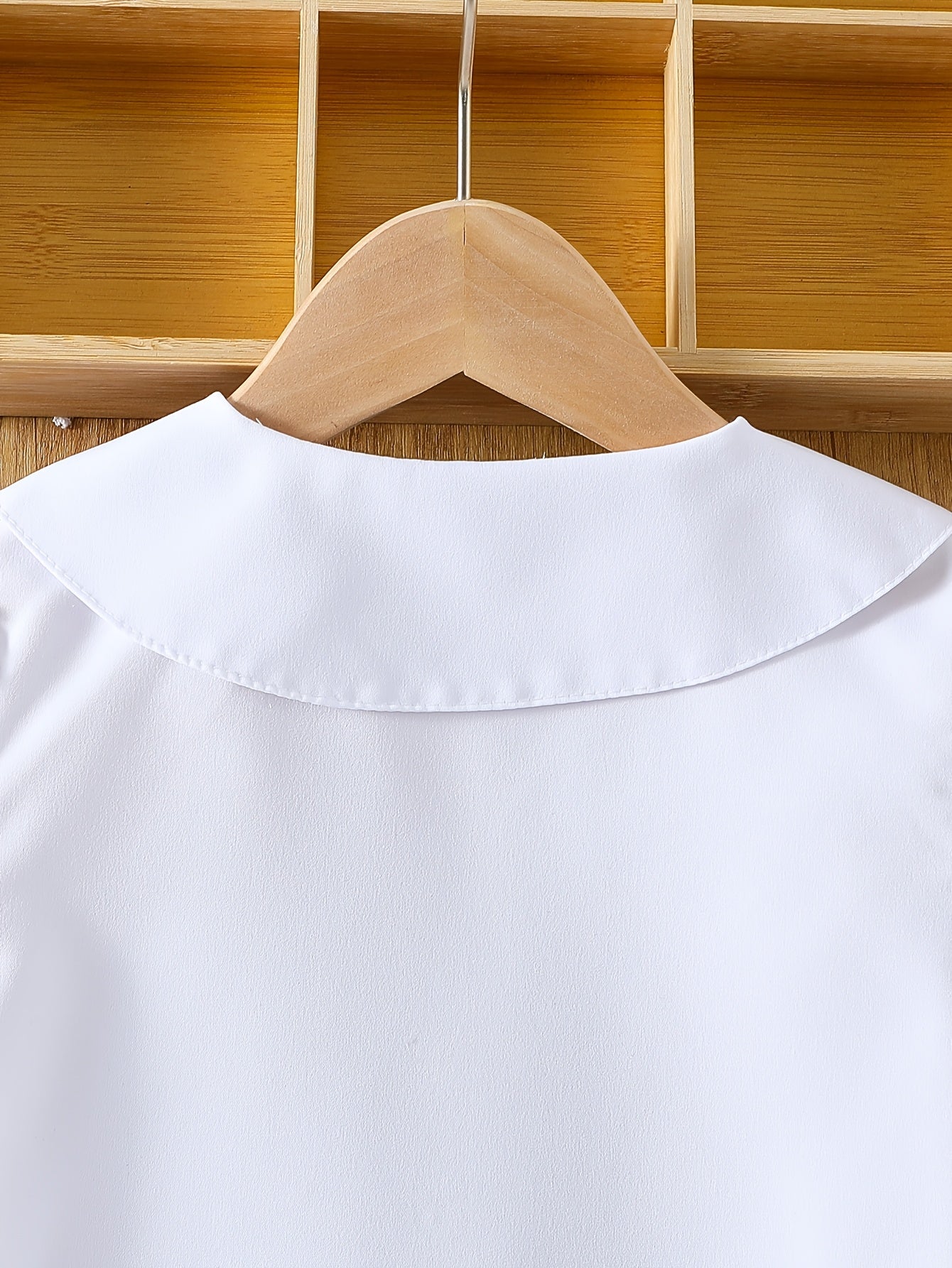 Girls' Summer Casual White Blouse with Doll Collar and Bubble Sleeves - Machine Washable, Perfect for Playtime