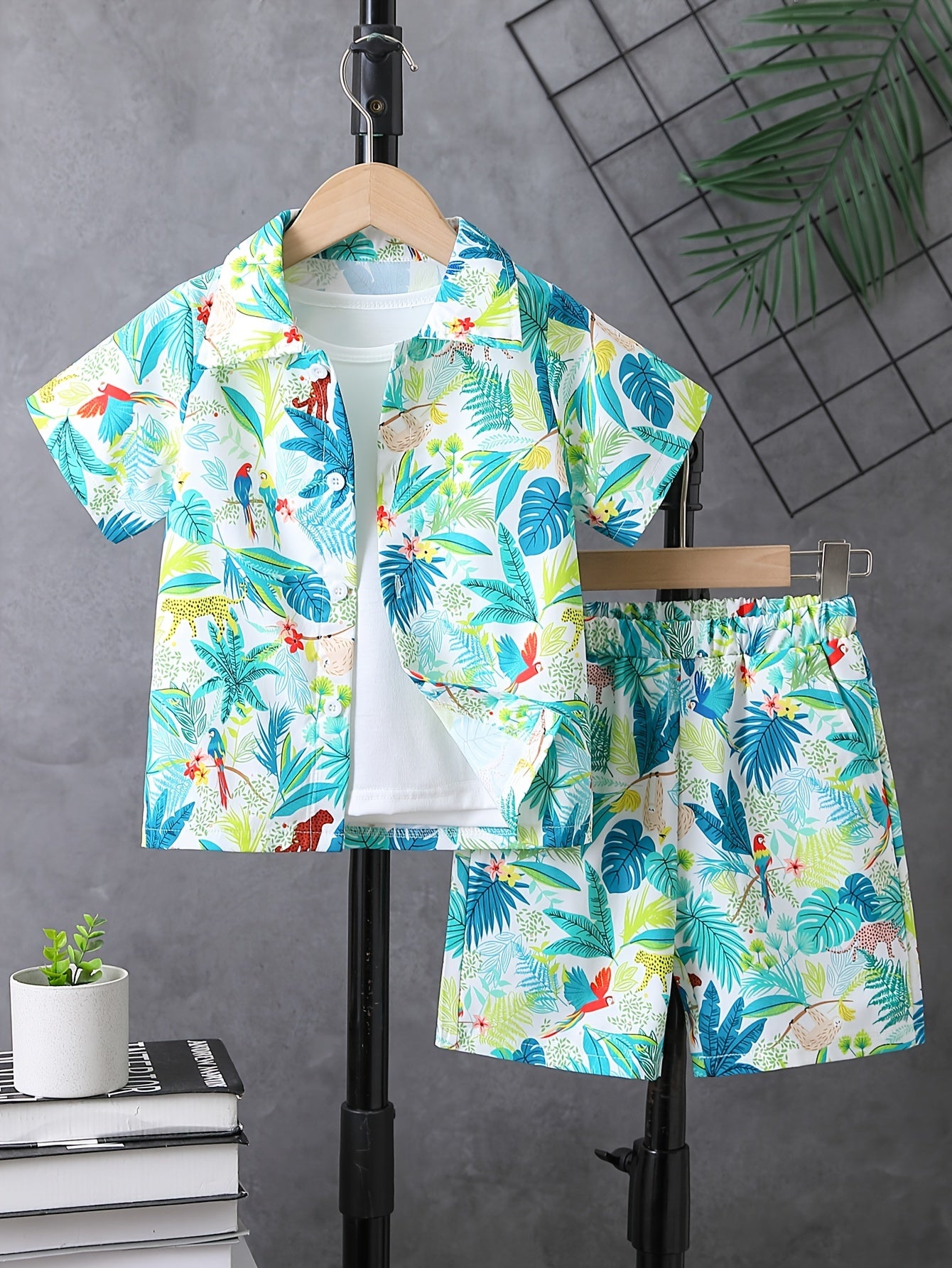 2pcs Boys Casual Summer Tropical Leaves Full Graphic Print Short Sleeve Lapel Shirt & Shorts Set, Comfy Summer Boys Clothing